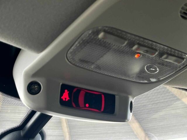 Білий Пежо 3008, об'ємом двигуна 2 л та пробігом 204 тис. км за 9899 $, фото 16 на Automoto.ua