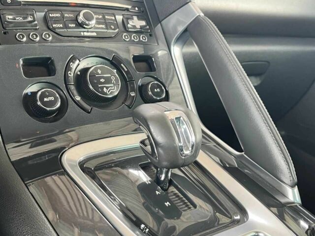 Білий Пежо 3008, об'ємом двигуна 2 л та пробігом 204 тис. км за 9899 $, фото 15 на Automoto.ua