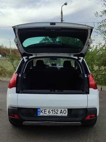 Белый Пежо 3008, объемом двигателя 2 л и пробегом 259 тыс. км за 10900 $, фото 1 на Automoto.ua