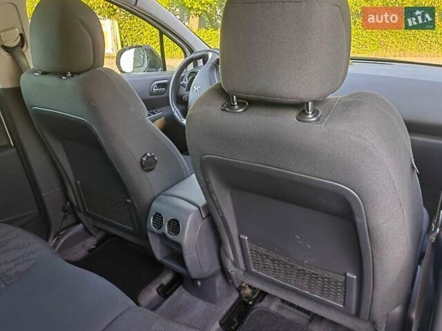 Білий Пежо 3008, об'ємом двигуна 2 л та пробігом 218 тис. км за 10500 $, фото 12 на Automoto.ua