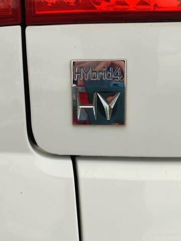 Белый Пежо 3008, объемом двигателя 2 л и пробегом 259 тыс. км за 10900 $, фото 4 на Automoto.ua