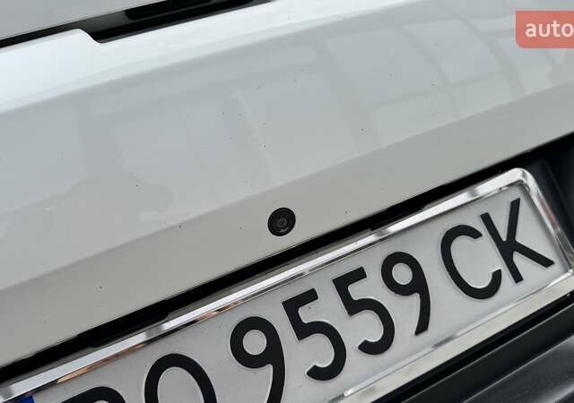 Пежо 3008 2014 в Тернополе на Automoto.ua Белый Пежо 3008, объемом двигателя 2 л и пробегом 131 тыс. км за 14699 $, фото 25 на Automoto.ua