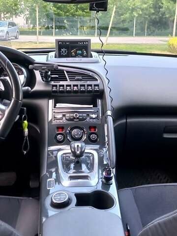 Белый Пежо 3008, объемом двигателя 2 л и пробегом 210 тыс. км за 11000 $, фото 6 на Automoto.ua