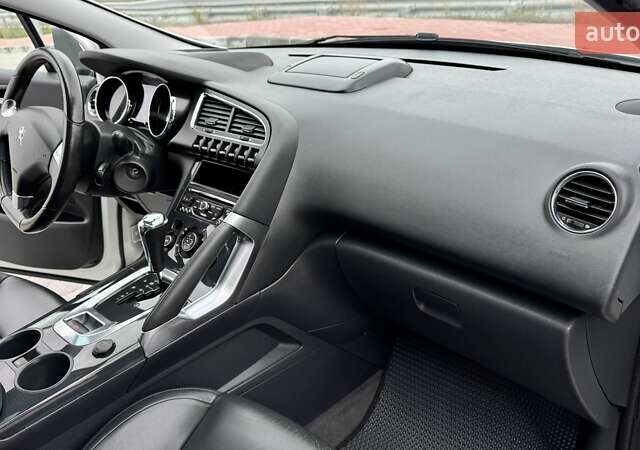 Пежо 3008 2014 в Тернополе на Automoto.ua Белый Пежо 3008, объемом двигателя 2 л и пробегом 131 тыс. км за 14699 $, фото 32 на Automoto.ua