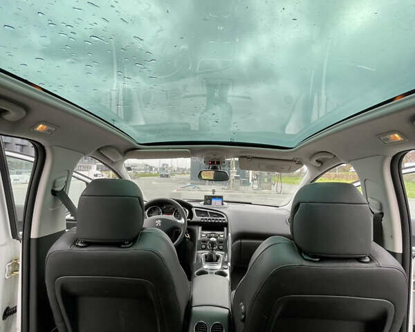 Белый Пежо 3008, объемом двигателя 1.6 л и пробегом 176 тыс. км за 11300 $, фото 15 на Automoto.ua