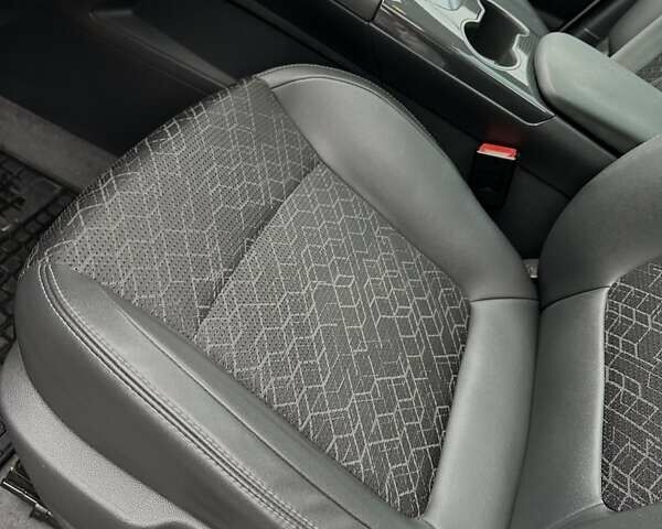 Білий Пежо 3008, об'ємом двигуна 1.56 л та пробігом 175 тис. км за 13500 $, фото 7 на Automoto.ua