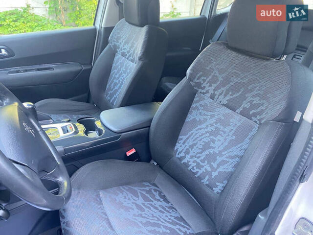 Пежо 3008 2014 в Ровно на Automoto.ua Белый Пежо 3008, объемом двигателя 1.56 л и пробегом 215 тыс. км за 10450 $, фото 16 на Automoto.ua