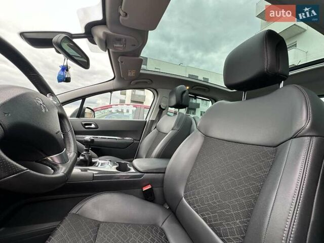Білий Пежо 3008, об'ємом двигуна 1.56 л та пробігом 175 тис. км за 13500 $, фото 15 на Automoto.ua