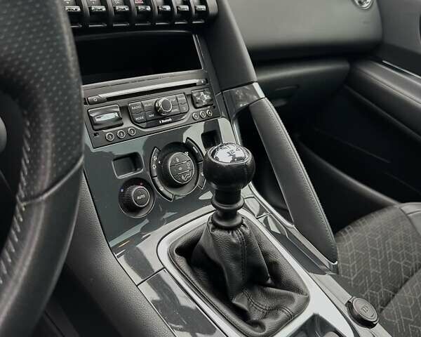 Білий Пежо 3008, об'ємом двигуна 1.56 л та пробігом 175 тис. км за 13500 $, фото 5 на Automoto.ua
