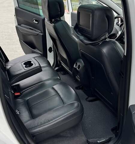 Пежо 3008 2014 в Тернополе на Automoto.ua Белый Пежо 3008, объемом двигателя 2 л и пробегом 131 тыс. км за 14699 $, фото 29 на Automoto.ua