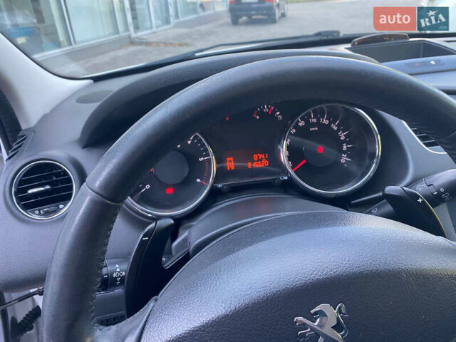 Пежо 3008 2014 в Ровно на Automoto.ua Белый Пежо 3008, объемом двигателя 1.56 л и пробегом 215 тыс. км за 10450 $, фото 14 на Automoto.ua