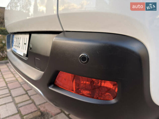 Пежо 3008 2015 у Івано-Франківську на Automoto.ua Білий Пежо 3008, об'ємом двигуна 1.6 л та пробігом 64 тис. км за 13900 $, фото 22 на Automoto.ua