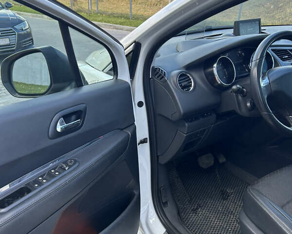 Белый Пежо 3008, объемом двигателя 1.56 л и пробегом 217 тыс. км за 12999 $, фото 24 на Automoto.ua