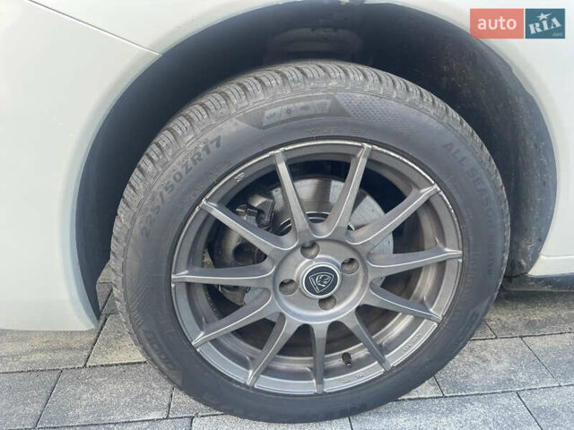 Белый Пежо 3008, объемом двигателя 2 л и пробегом 141 тыс. км за 13600 $, фото 60 на Automoto.ua