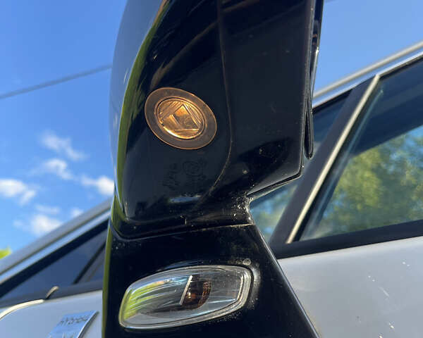 Белый Пежо 3008, объемом двигателя 2 л и пробегом 141 тыс. км за 13600 $, фото 62 на Automoto.ua