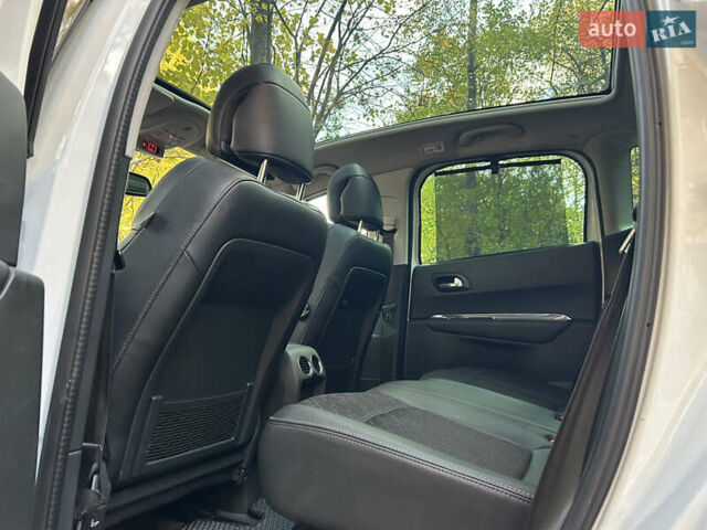 Белый Пежо 3008, объемом двигателя 1.56 л и пробегом 217 тыс. км за 12999 $, фото 17 на Automoto.ua