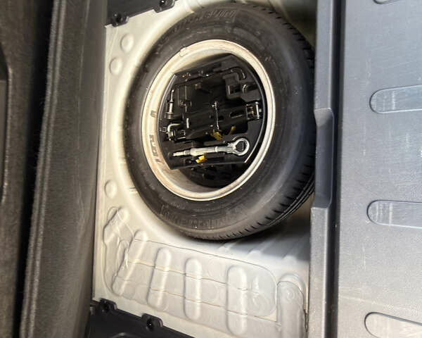 Пежо 3008 2015 у Івано-Франківську на Automoto.ua Білий Пежо 3008, об'ємом двигуна 1.6 л та пробігом 64 тис. км за 13900 $, фото 59 на Automoto.ua