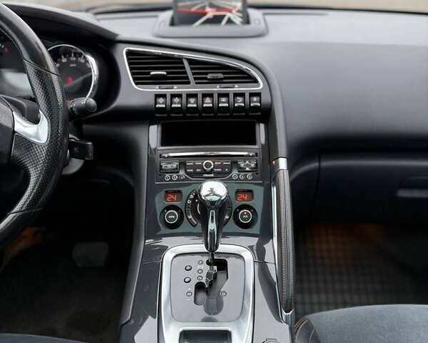 Белый Пежо 3008, объемом двигателя 1.6 л и пробегом 196 тыс. км за 13350 $, фото 46 на Automoto.ua