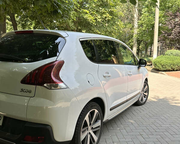 Білий Пежо 3008, об'ємом двигуна 2 л та пробігом 283 тис. км за 13200 $, фото 7 на Automoto.ua