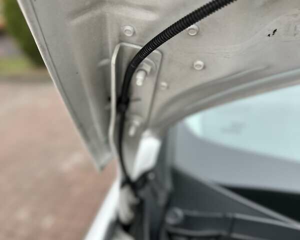 Белый Пежо 3008, объемом двигателя 1.6 л и пробегом 185 тыс. км за 12350 $, фото 84 на Automoto.ua