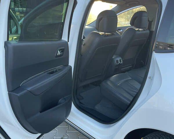 Белый Пежо 3008, объемом двигателя 1.6 л и пробегом 144 тыс. км за 11499 $, фото 26 на Automoto.ua