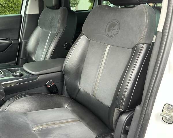 Белый Пежо 3008, объемом двигателя 1.6 л и пробегом 185 тыс. км за 12350 $, фото 71 на Automoto.ua