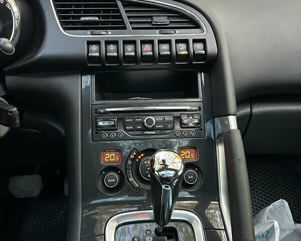 Белый Пежо 3008, объемом двигателя 1.56 л и пробегом 217 тыс. км за 12999 $, фото 20 на Automoto.ua