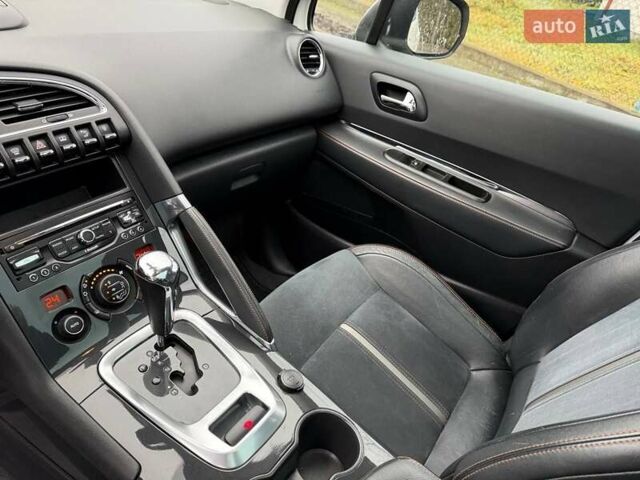 Белый Пежо 3008, объемом двигателя 1.6 л и пробегом 196 тыс. км за 13350 $, фото 68 на Automoto.ua