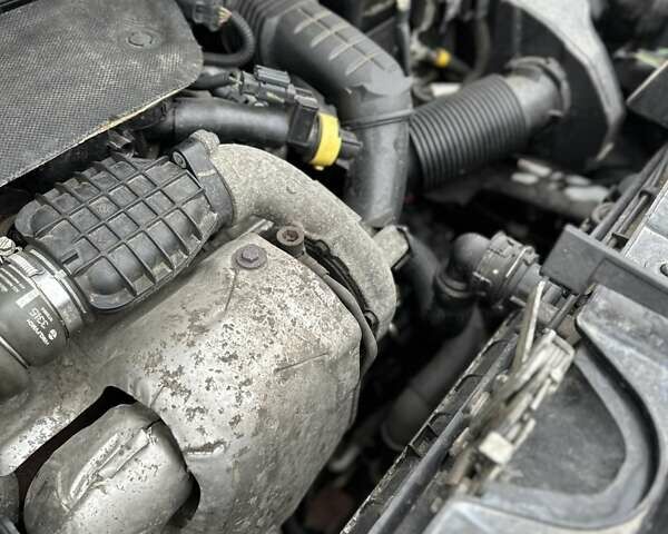 Белый Пежо 3008, объемом двигателя 1.6 л и пробегом 185 тыс. км за 12350 $, фото 83 на Automoto.ua