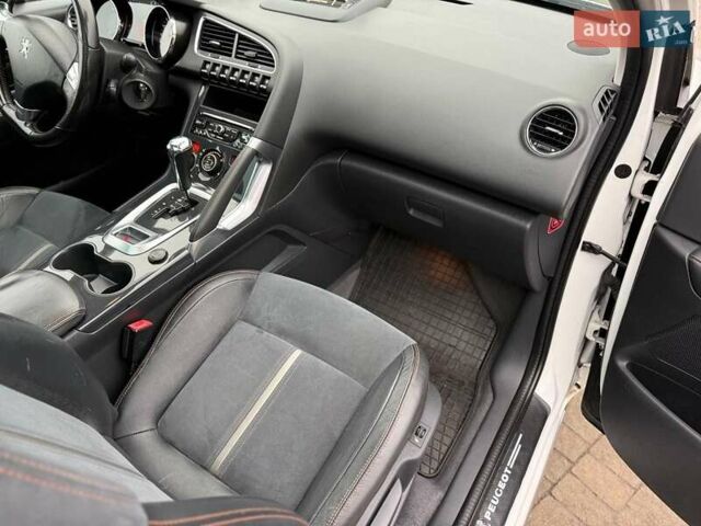 Белый Пежо 3008, объемом двигателя 1.6 л и пробегом 196 тыс. км за 13350 $, фото 85 на Automoto.ua