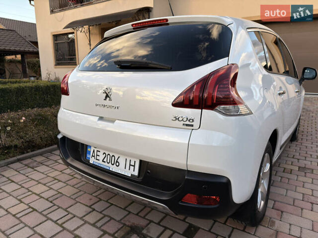 Пежо 3008 2015 у Івано-Франківську на Automoto.ua Білий Пежо 3008, об'ємом двигуна 1.6 л та пробігом 64 тис. км за 13900 $, фото 9 на Automoto.ua