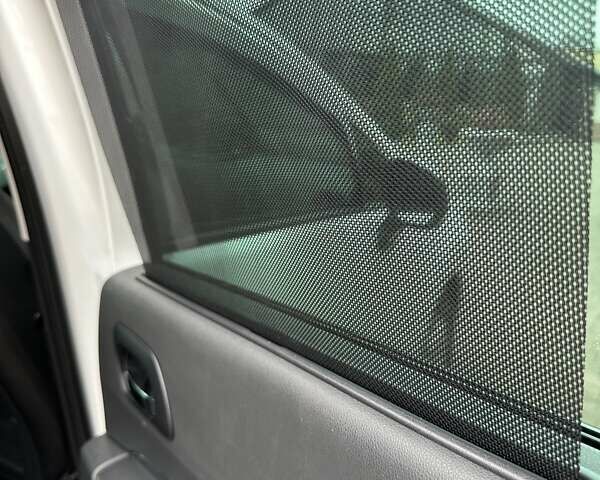 Белый Пежо 3008, объемом двигателя 1.6 л и пробегом 185 тыс. км за 12350 $, фото 48 на Automoto.ua