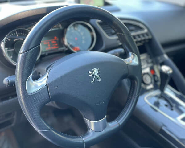 Белый Пежо 3008, объемом двигателя 1.6 л и пробегом 238 тыс. км за 12500 $, фото 37 на Automoto.ua