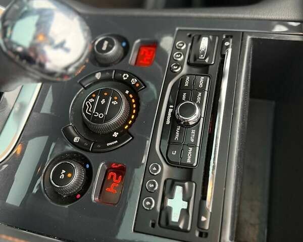 Белый Пежо 3008, объемом двигателя 1.6 л и пробегом 196 тыс. км за 13350 $, фото 81 на Automoto.ua