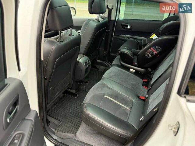 Белый Пежо 3008, объемом двигателя 1.6 л и пробегом 196 тыс. км за 13350 $, фото 71 на Automoto.ua