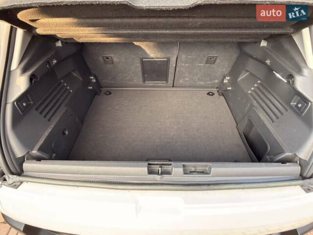 Пежо 3008 2015 у Івано-Франківську на Automoto.ua Білий Пежо 3008, об'ємом двигуна 1.6 л та пробігом 64 тис. км за 13900 $, фото 56 на Automoto.ua