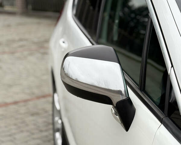 Белый Пежо 3008, объемом двигателя 1.6 л и пробегом 238 тыс. км за 12399 $, фото 33 на Automoto.ua