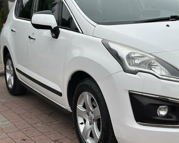 Белый Пежо 3008, объемом двигателя 1.6 л и пробегом 185 тыс. км за 12350 $, фото 14 на Automoto.ua