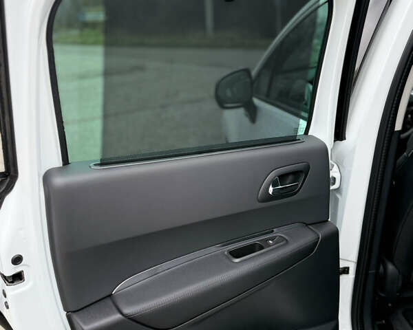 Белый Пежо 3008, объемом двигателя 1.6 л и пробегом 238 тыс. км за 12399 $, фото 52 на Automoto.ua