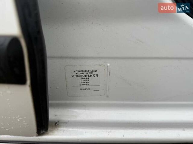 Белый Пежо 3008, объемом двигателя 1.6 л и пробегом 196 тыс. км за 13350 $, фото 39 на Automoto.ua