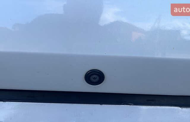 Белый Пежо 3008, объемом двигателя 2 л и пробегом 141 тыс. км за 13600 $, фото 49 на Automoto.ua