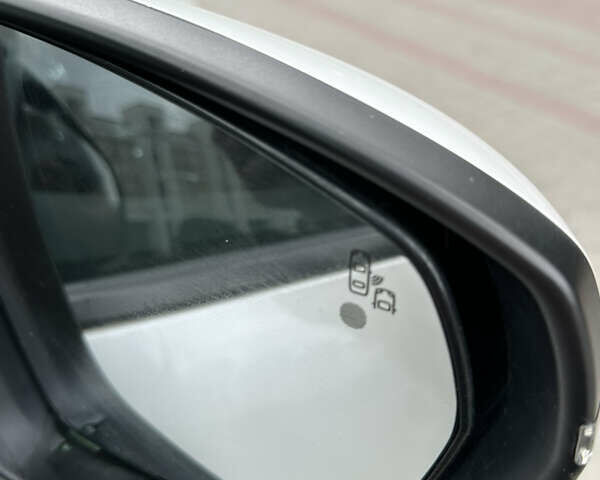 Белый Пежо 3008, объемом двигателя 1.6 л и пробегом 177 тыс. км за 16399 $, фото 15 на Automoto.ua