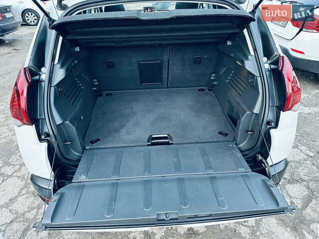 Белый Пежо 3008, объемом двигателя 1.6 л и пробегом 100 тыс. км за 11999 $, фото 9 на Automoto.ua