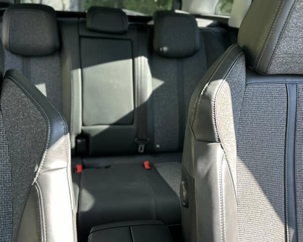 Белый Пежо 3008, объемом двигателя 1.6 л и пробегом 177 тыс. км за 16499 $, фото 19 на Automoto.ua