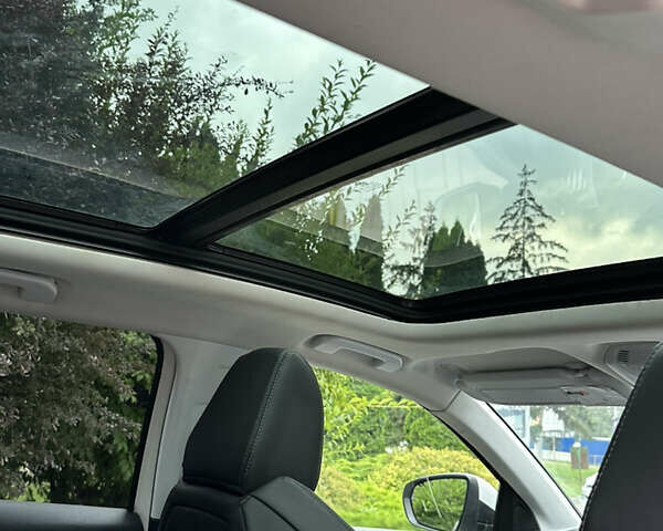 Белый Пежо 3008, объемом двигателя 1.6 л и пробегом 177 тыс. км за 16399 $, фото 14 на Automoto.ua