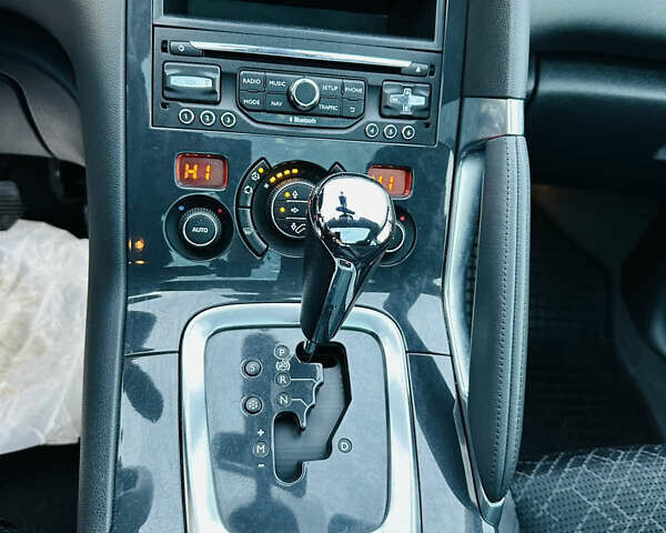 Белый Пежо 3008, объемом двигателя 1.6 л и пробегом 103 тыс. км за 10800 $, фото 6 на Automoto.ua