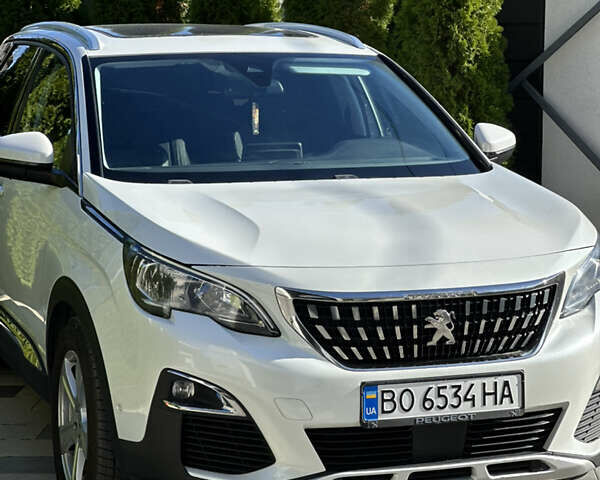 Белый Пежо 3008, объемом двигателя 1.6 л и пробегом 177 тыс. км за 16499 $, фото 1 на Automoto.ua