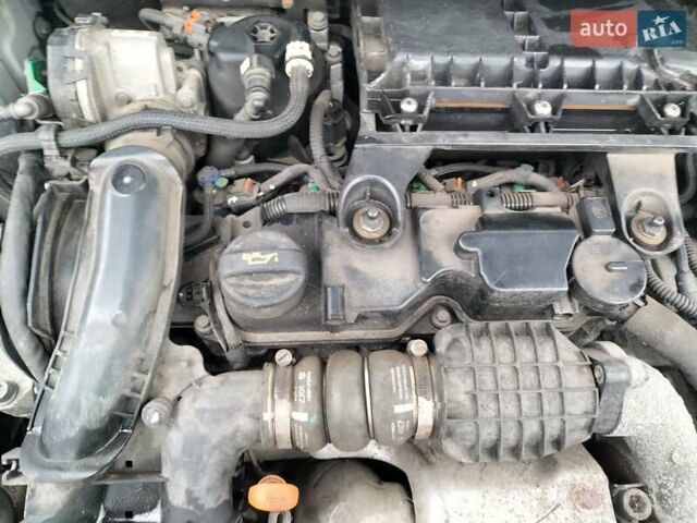 Белый Пежо 3008, объемом двигателя 1.56 л и пробегом 115 тыс. км за 18900 $, фото 21 на Automoto.ua