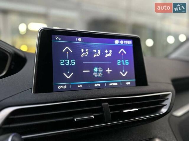 Белый Пежо 3008, объемом двигателя 2 л и пробегом 241 тыс. км за 16174 $, фото 24 на Automoto.ua