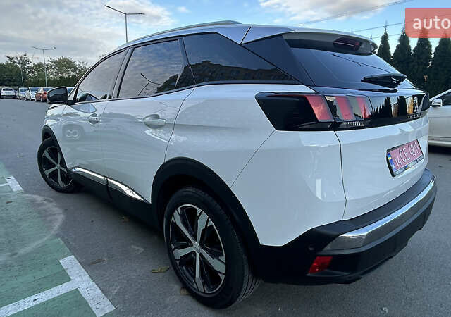 Білий Пежо 3008, об'ємом двигуна 1.56 л та пробігом 127 тис. км за 18900 $, фото 3 на Automoto.ua